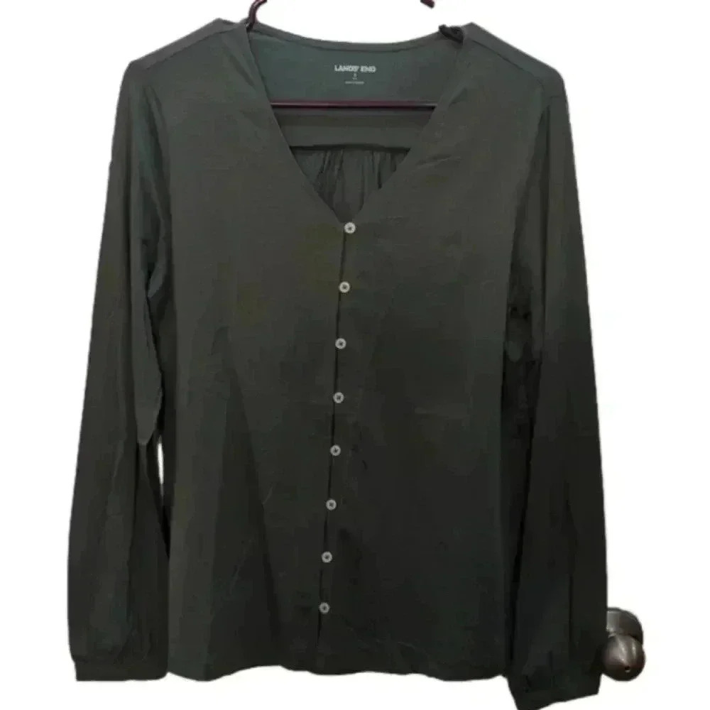 Lands End women's button down v-neck top
